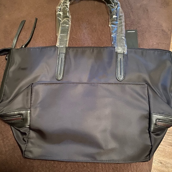 Botkier New York tote - Picture 2 of 2